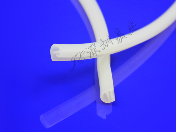 門窗的密封為什么會使用耐高溫硅膠密封條？